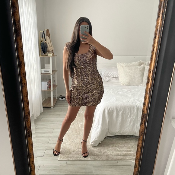 Aqua Dresses & Skirts - AQUA Gold & Plum Sequin Mini Dress